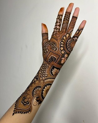 19+ Trending Front Hand Mehndi Designs That Will WOW Your Hands