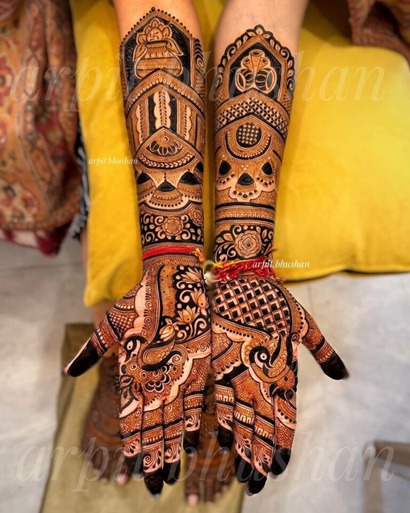 Bridal henna artist on Instagram: “Last year creation geometric design with  little co… | Dulhan mehndi designs, Wedding mehndi designs, Latest bridal mehndi  designs