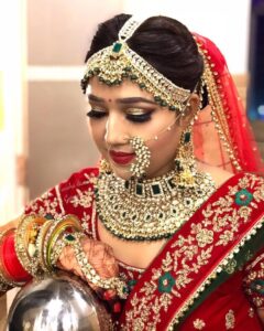 Tanisha-Bridal-Makeup-Artist-in-Shalimar-Bagh-Delhi-Portfolio-38