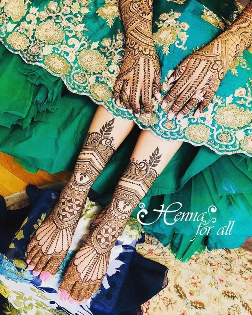 Bed Strings Motifs Leg Mehndi Pattern