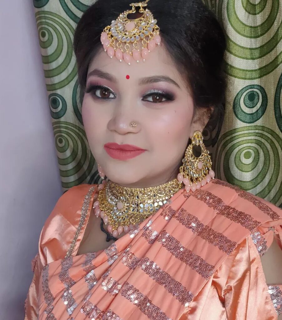 Shruti Makeovers Makeup Artist Near Ashok Vihar, New Delhi MakeupWale